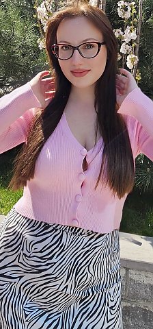 Liana Kyiv 1913365