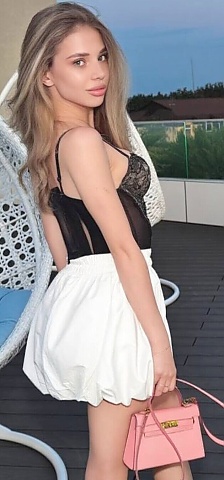 Valeriia Kyiv 1935547