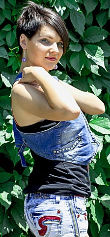 Yuliya Nikolaev 289354