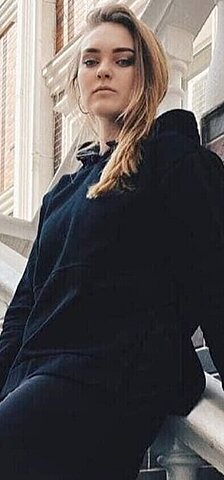 Anna Kyiv 946078